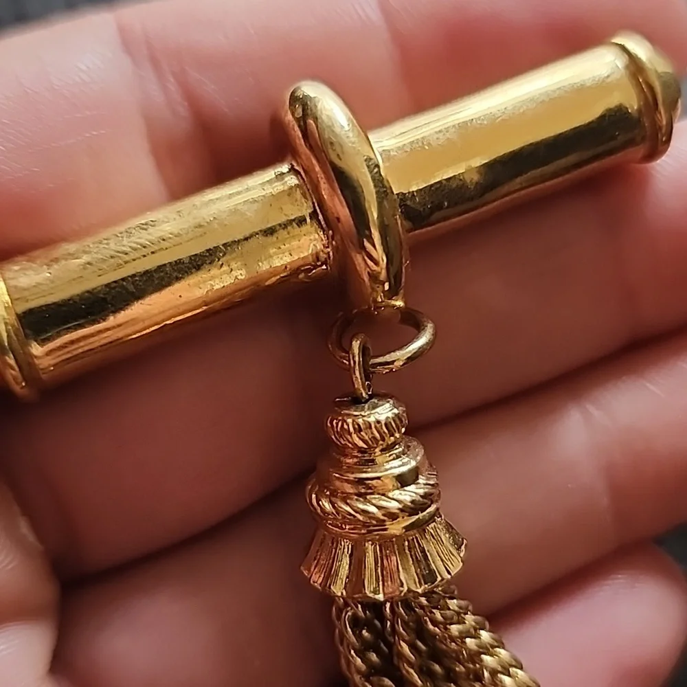 VTG Gold Tassel Brooch - Picture 5 of 7